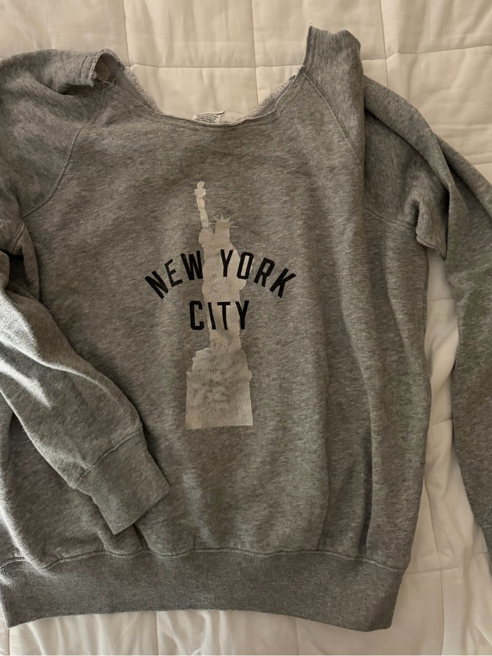 Victoria Secret Pink Gray 'New York City' Women's Sweatshirt